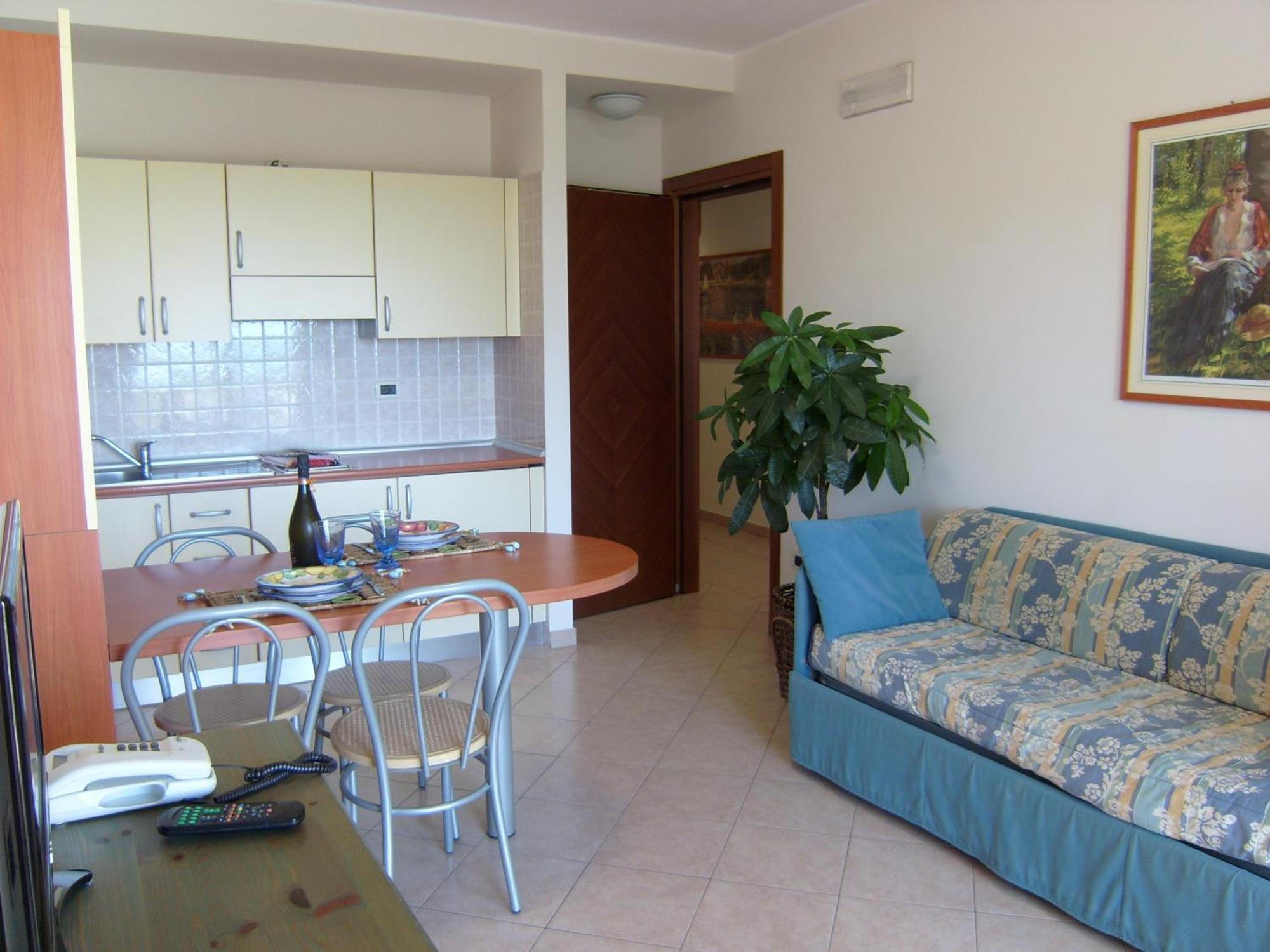 Residence Torre Del Mar Alba Adriatica Room photo